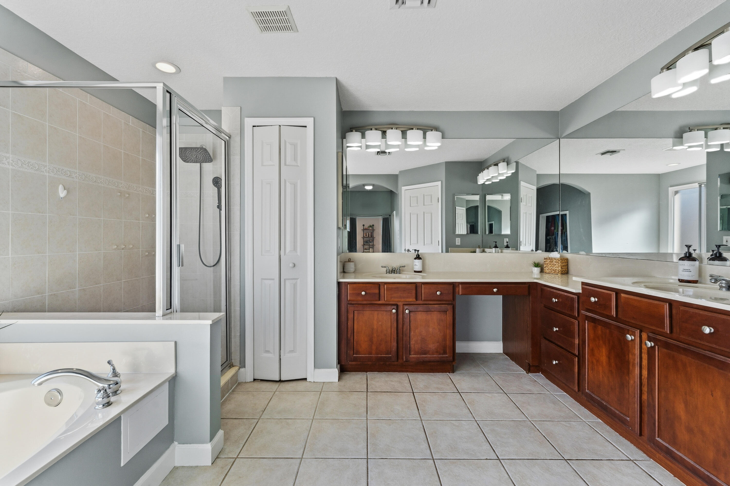 The Oaks - Residential