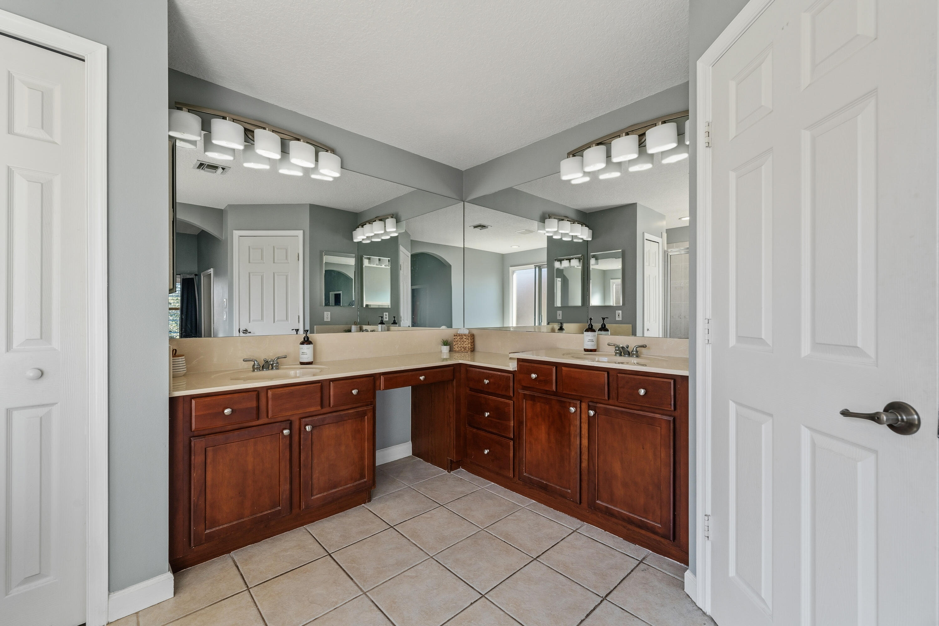 The Oaks - Residential