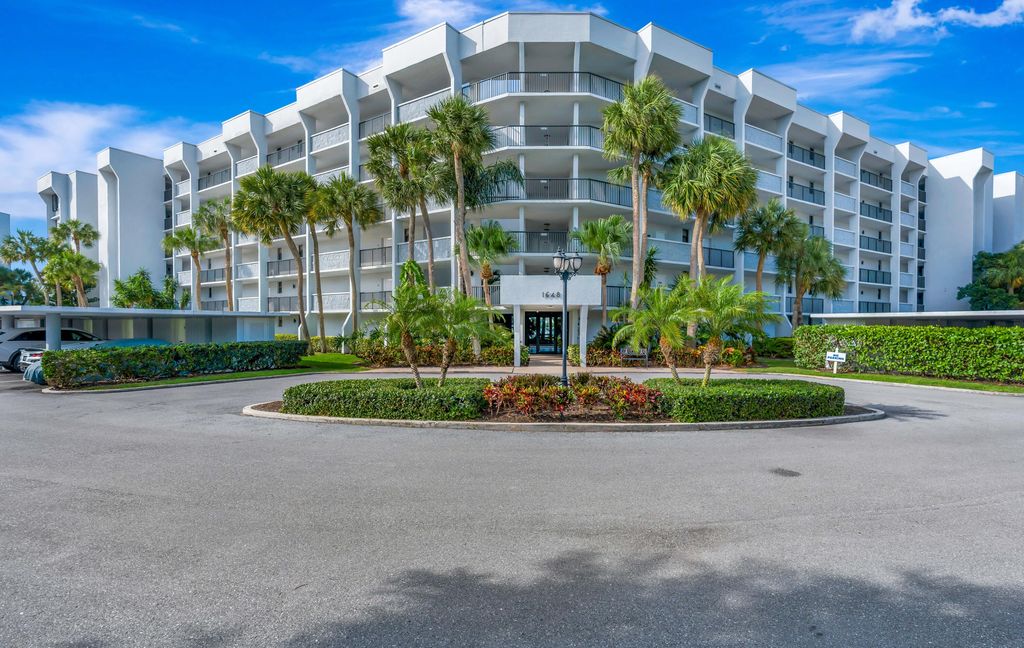 Photo of 1648 Jupiter Cove Drive #608b, Jupiter, FL 33469 (MLS # B26026777)