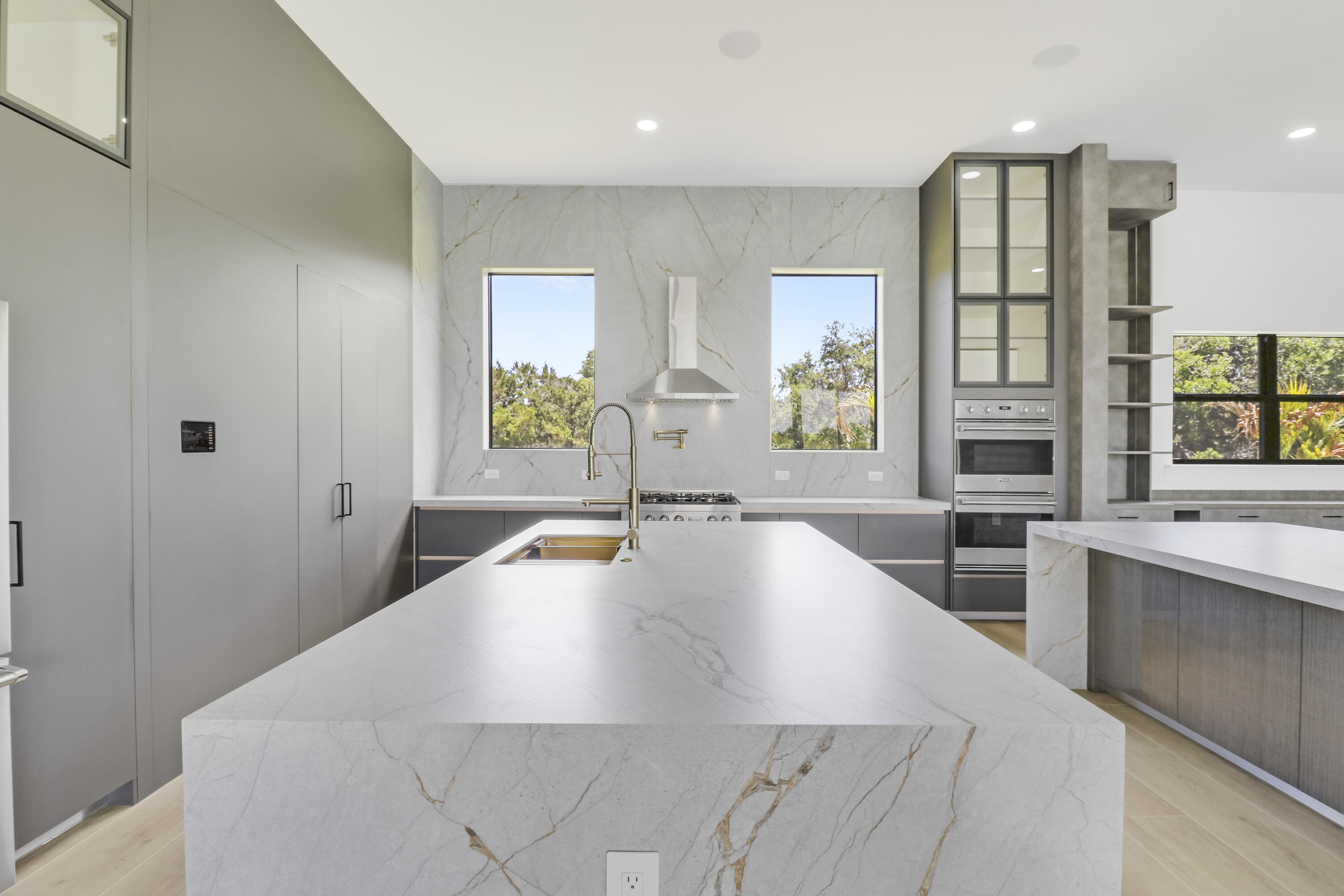 FIRST REPLAT OF RIVER POINT PUD - Residential