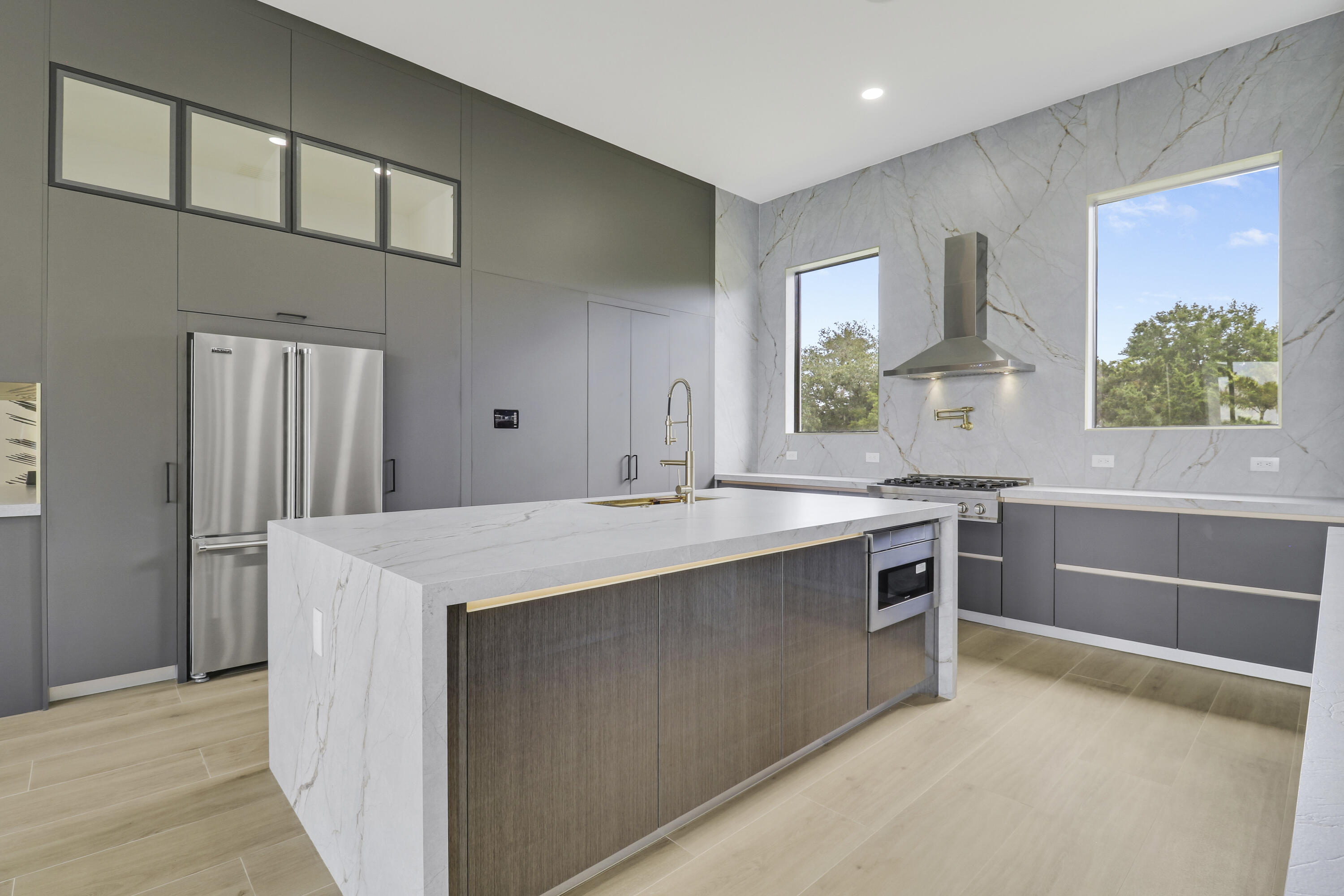 FIRST REPLAT OF RIVER POINT PUD - Residential