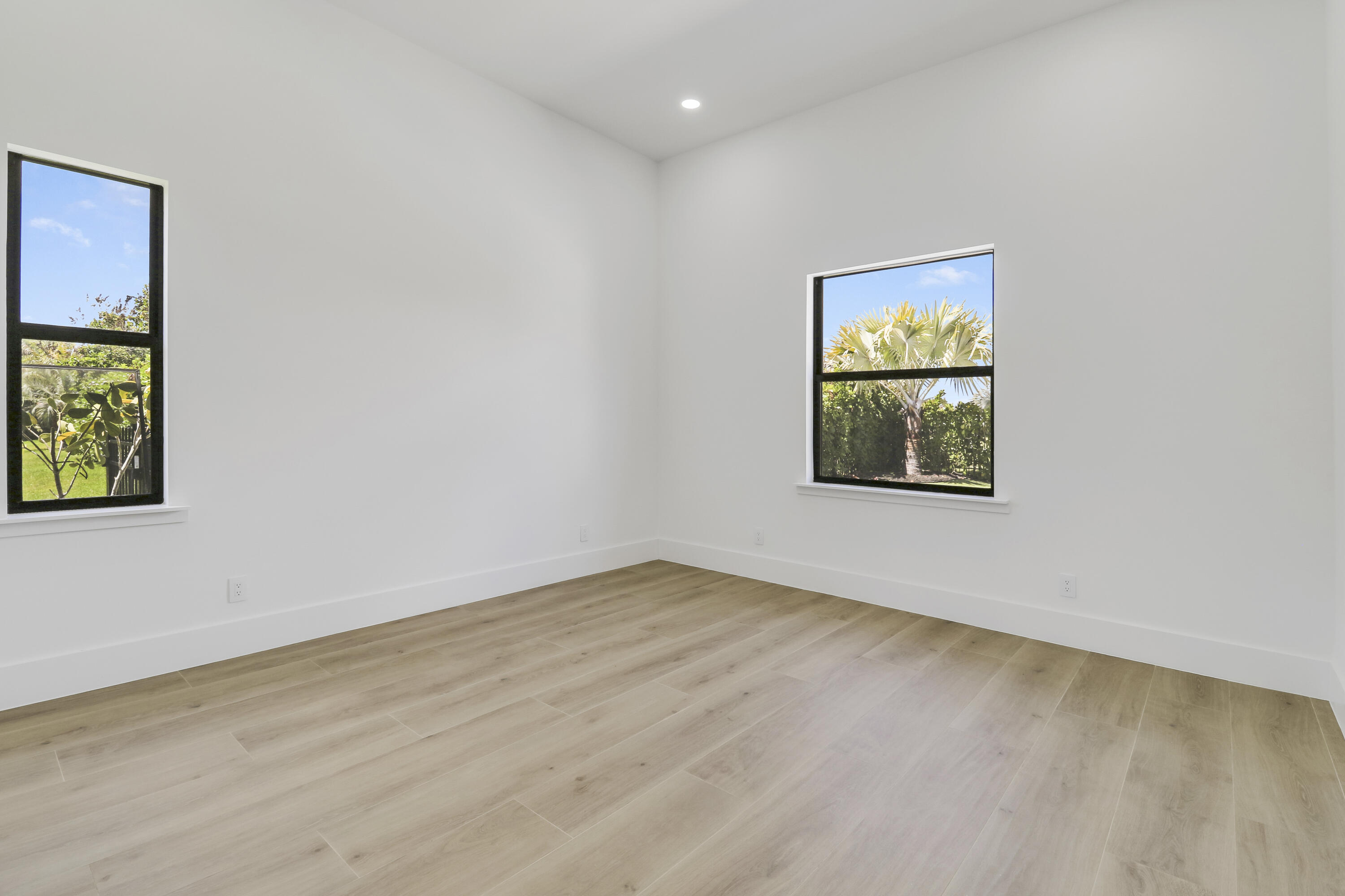 FIRST REPLAT OF RIVER POINT PUD - Residential