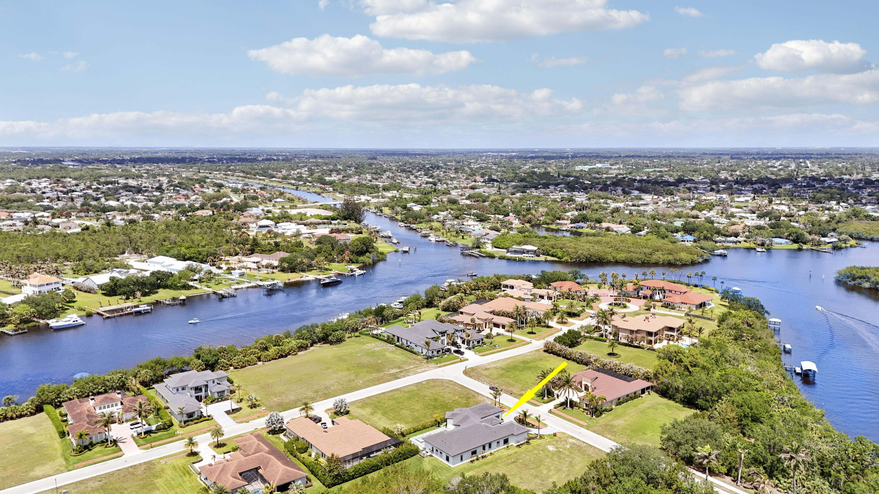 FIRST REPLAT OF RIVER POINT PUD - Residential