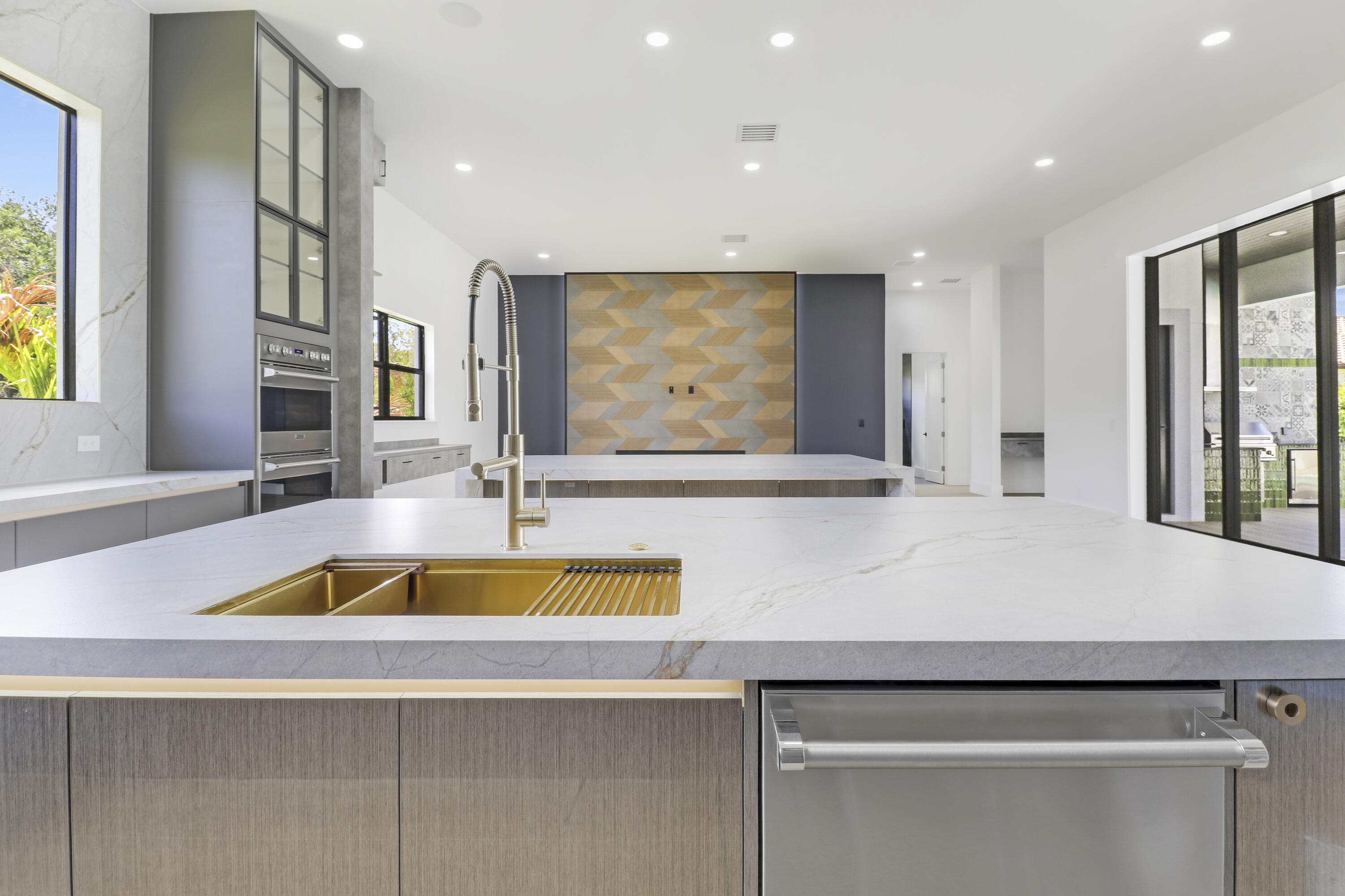 FIRST REPLAT OF RIVER POINT PUD - Residential