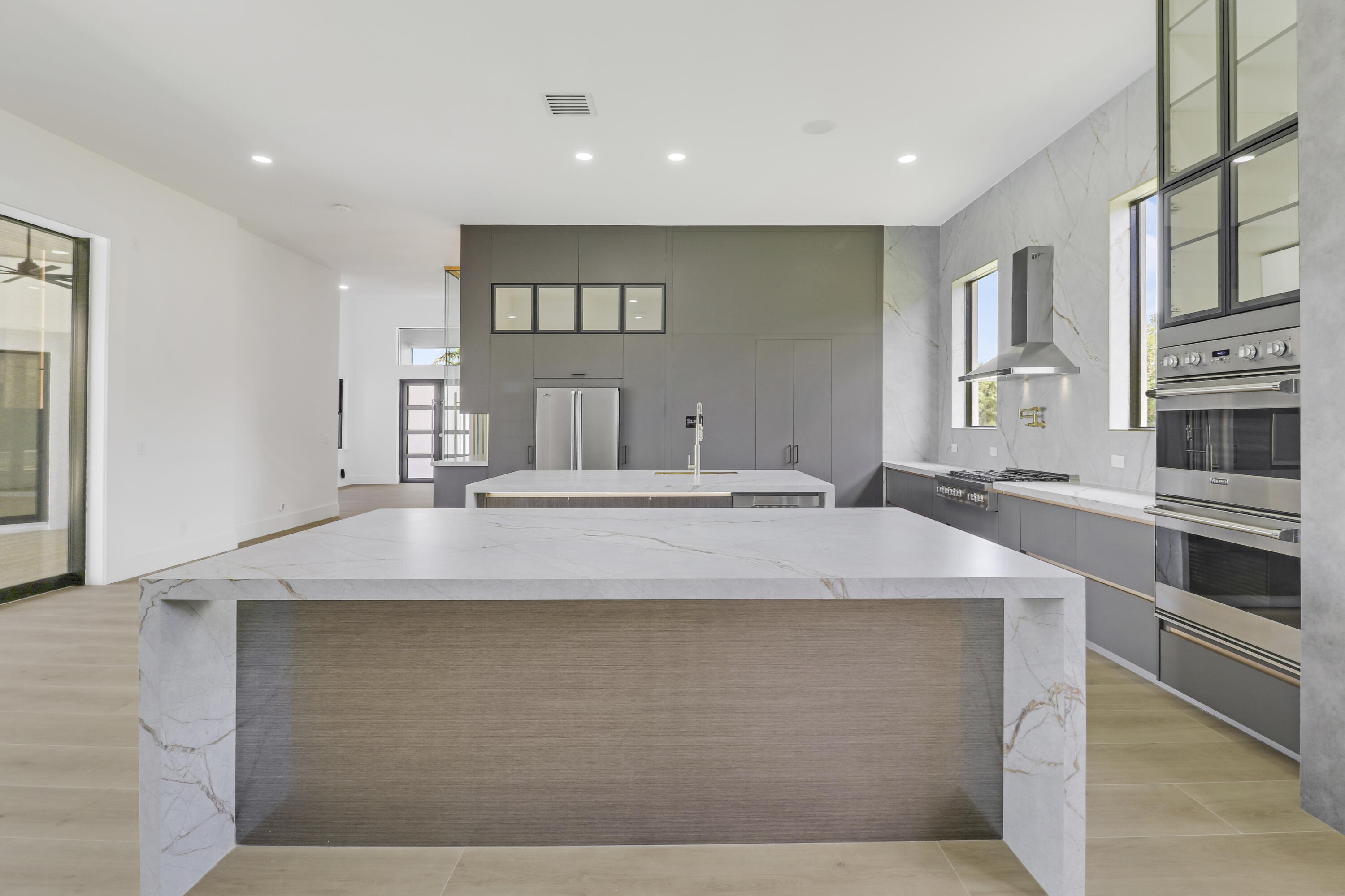 FIRST REPLAT OF RIVER POINT PUD - Residential