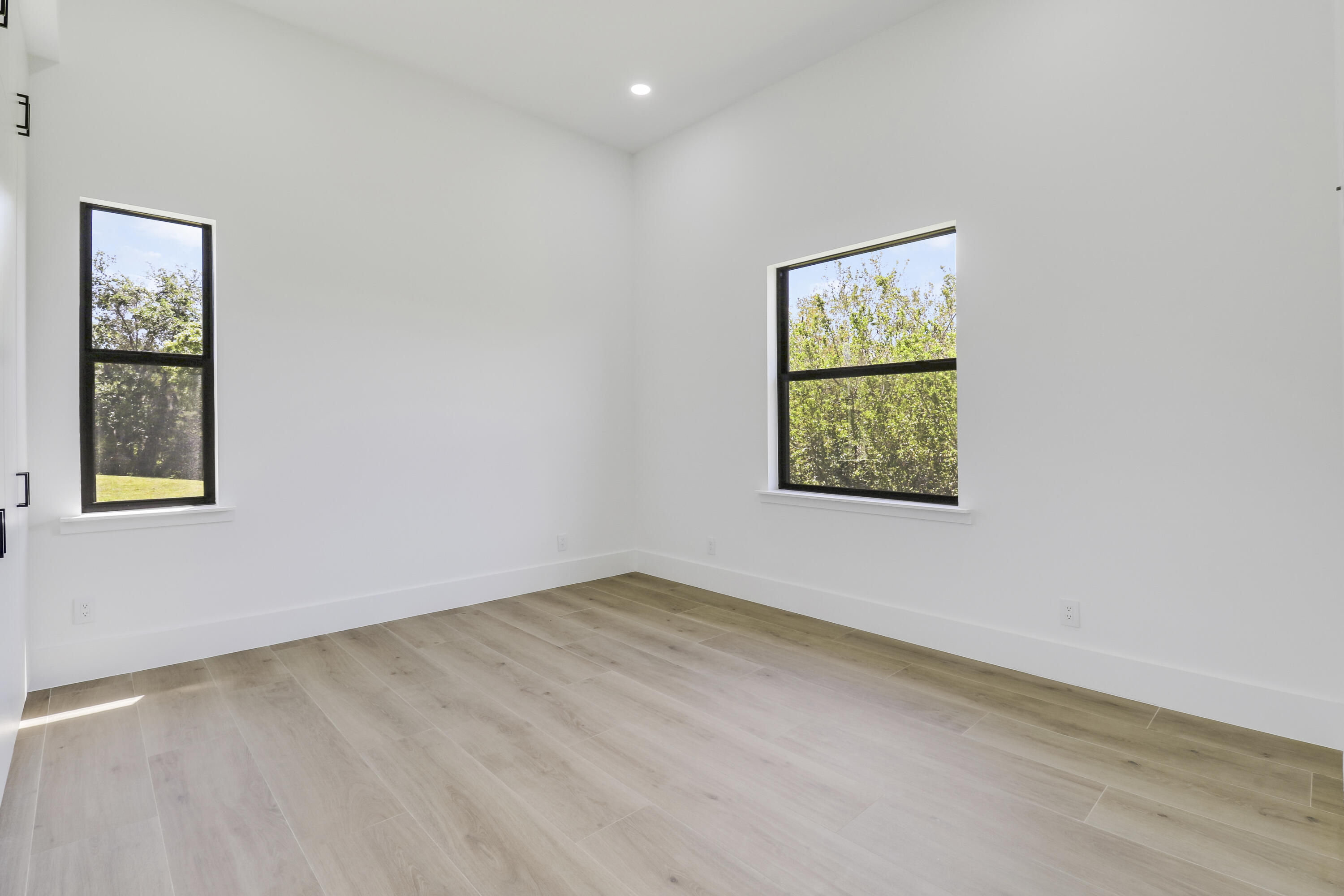 FIRST REPLAT OF RIVER POINT PUD - Residential