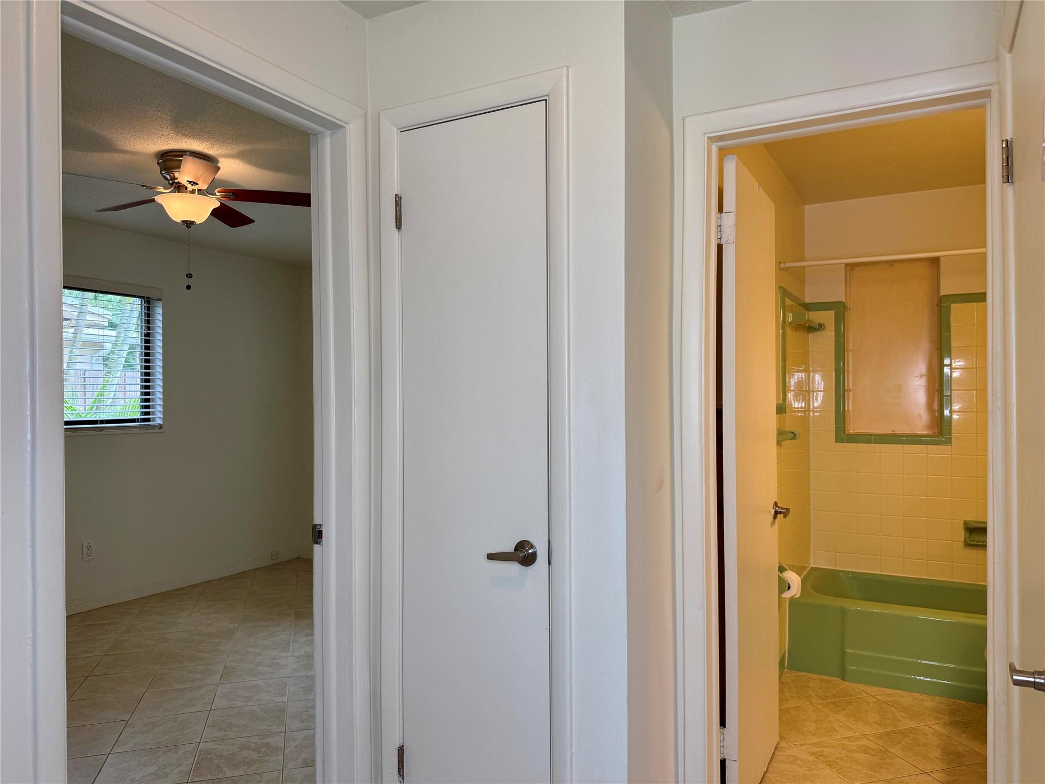 Edgewater Estates 1st Add - Residential Lease