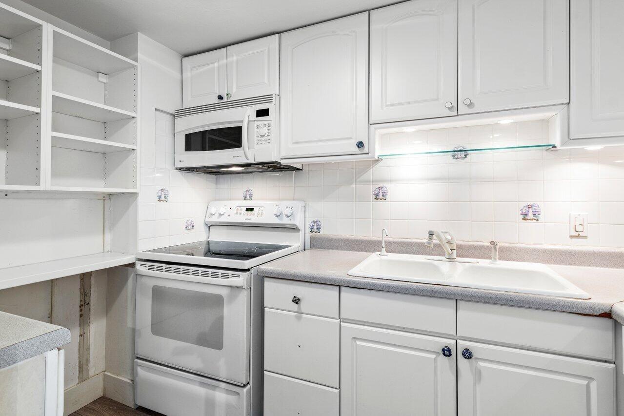 AMBASSADOR SOUTH DEV CORP - Residential