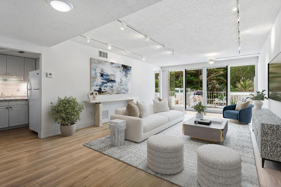 2774 S Ocean Boulevard 106