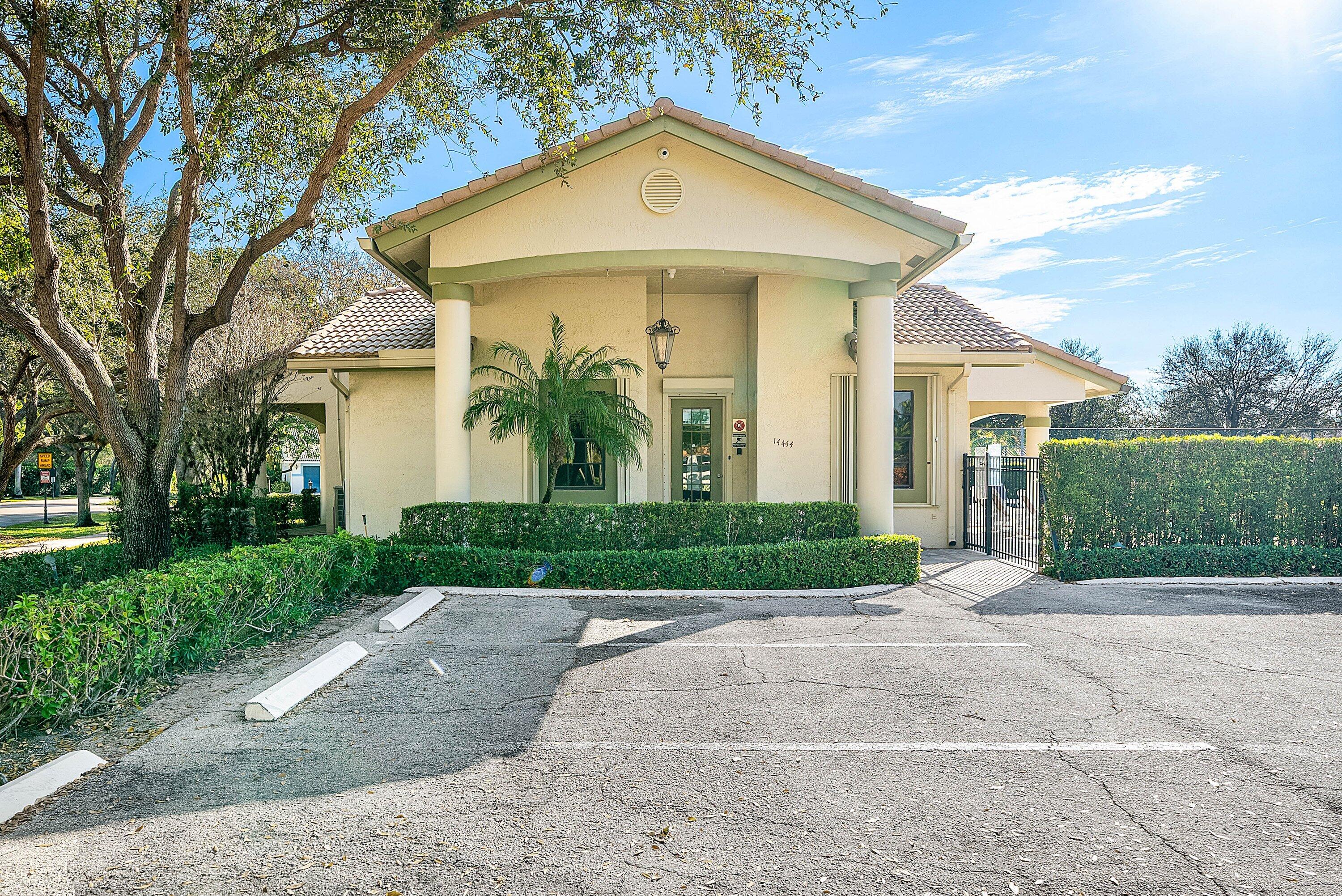 ASPEN RIDGE - Residential