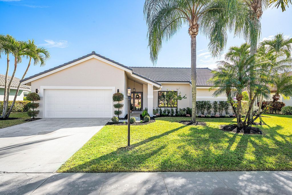 Photo of 5657 Aspen Ridge Circle, Delray Beach, FL 33484 (MLS # R11163483)
