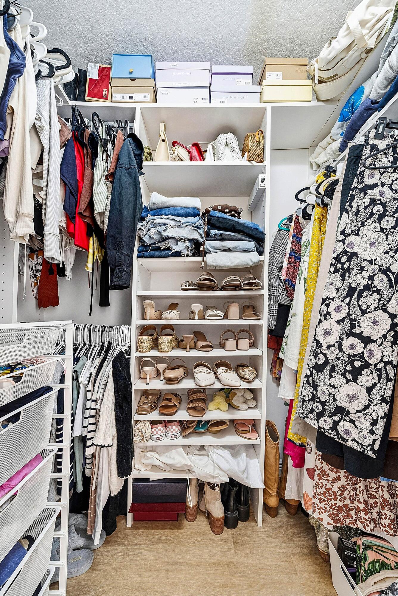 ASPEN RIDGE - Residential