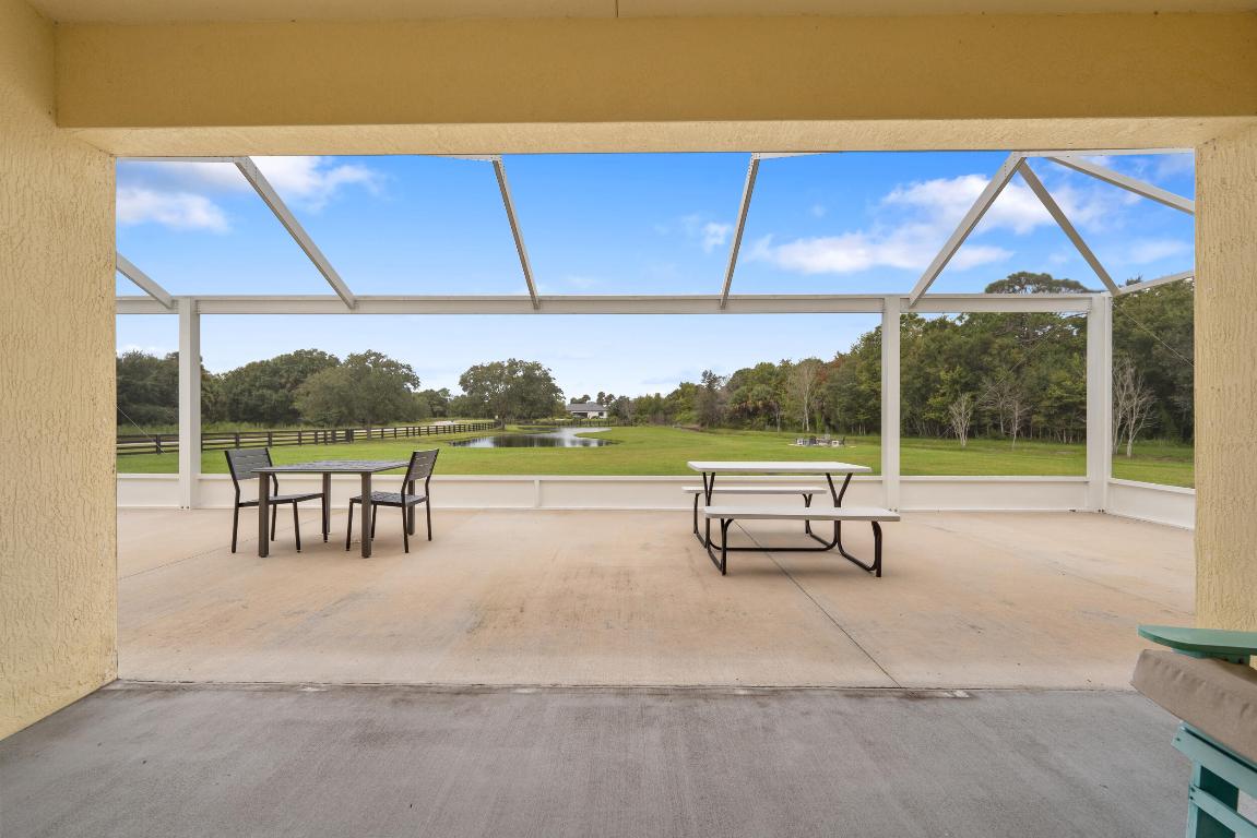 BRIDLEWOOD RANCHES - Residential