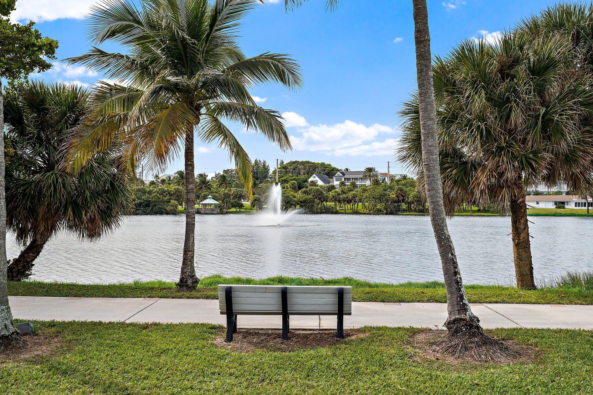 BARCLAY CONDO - Residential Lease