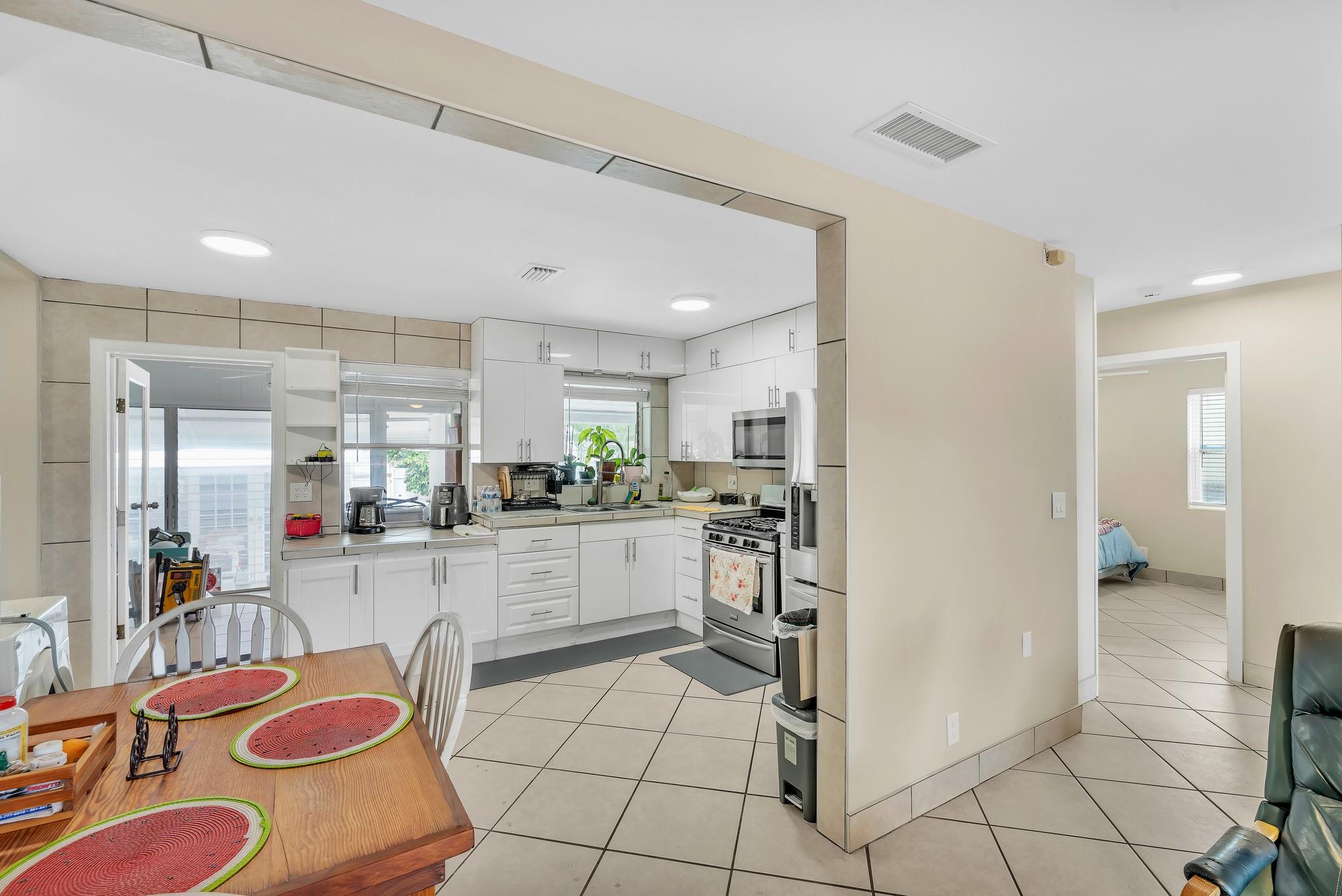 Lake Worth Town - Residential Lease