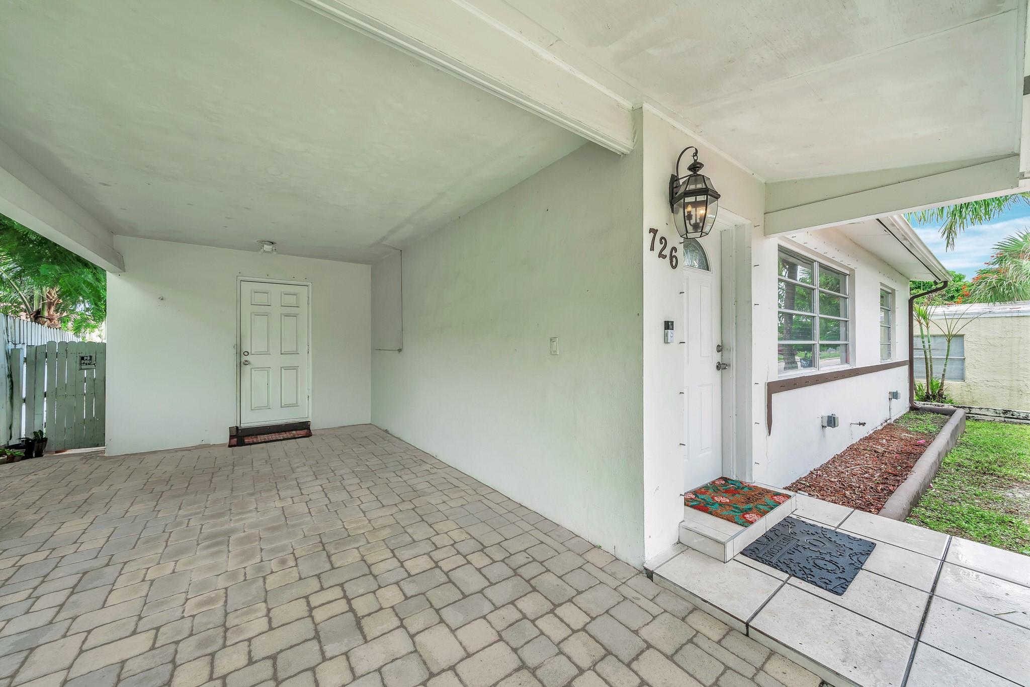 Lake Worth Town - Residential Lease