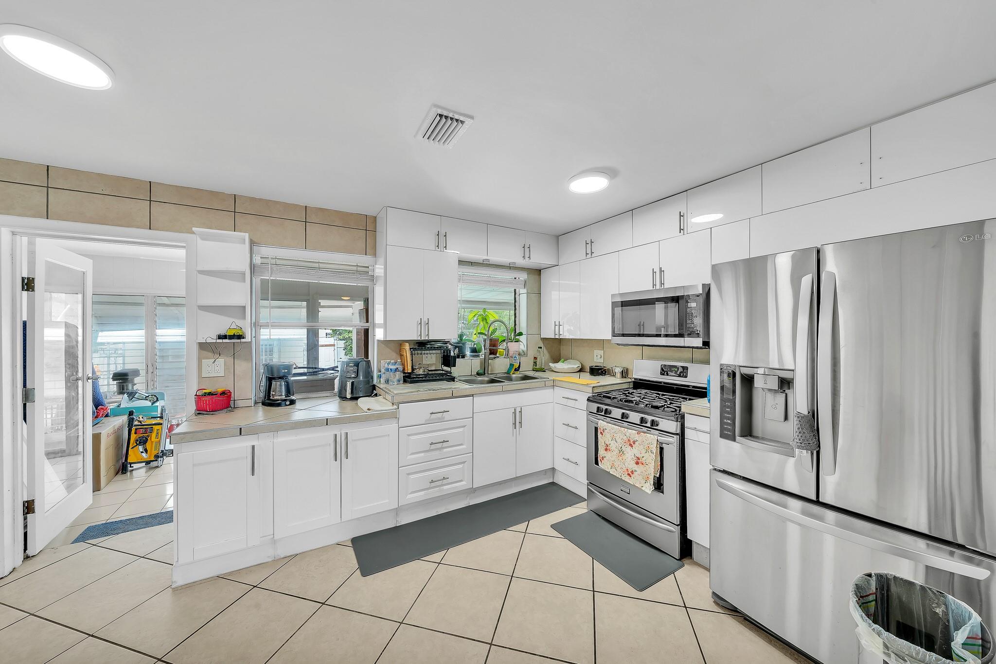 Lake Worth Town - Residential Lease