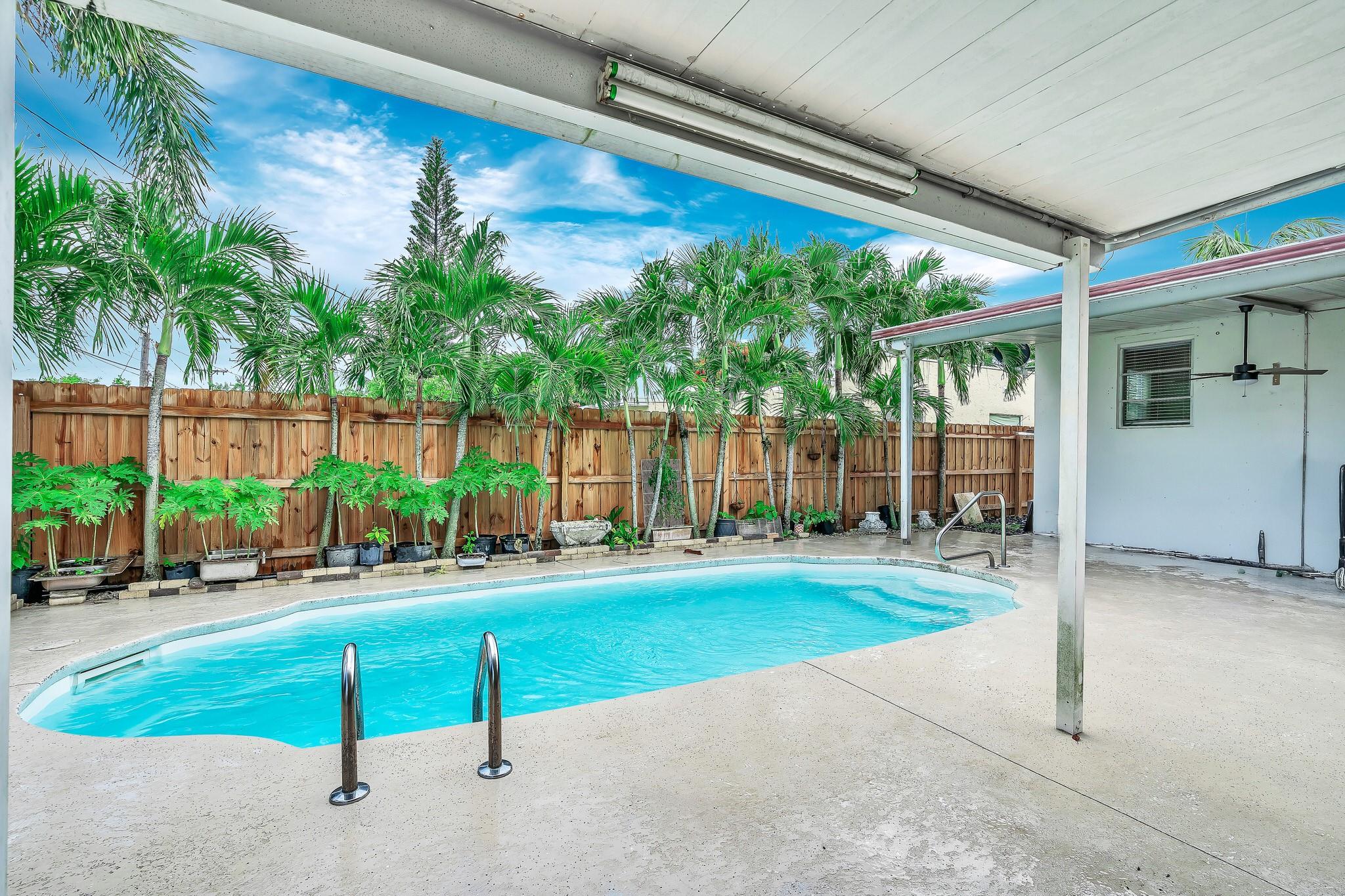 Lake Worth Town - Residential Lease