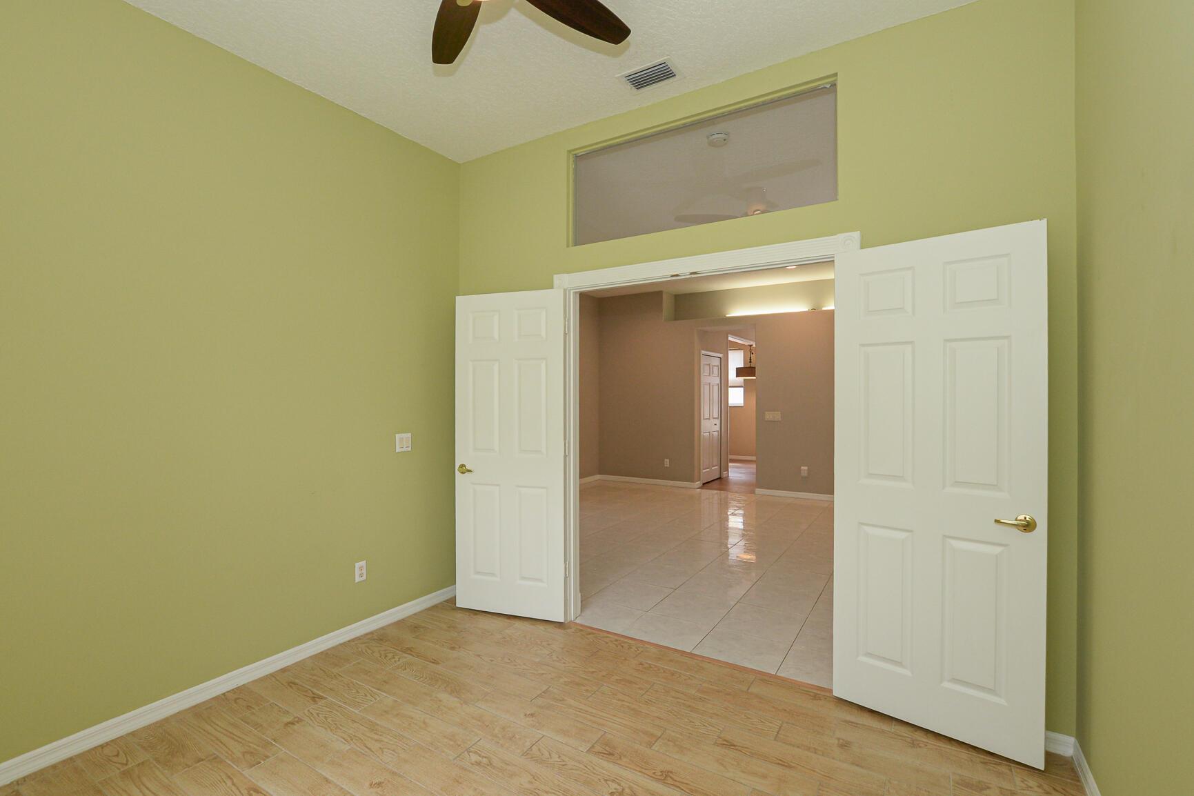 KINGS ISLE - Residential