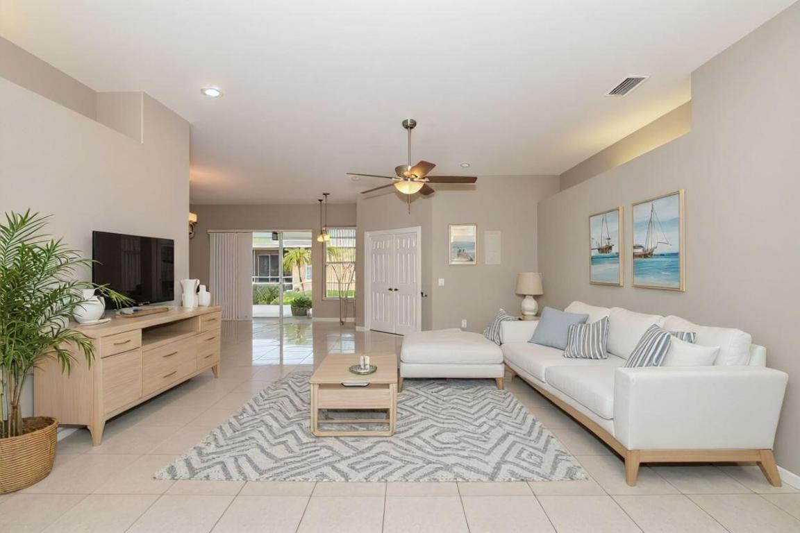 KINGS ISLE - Residential