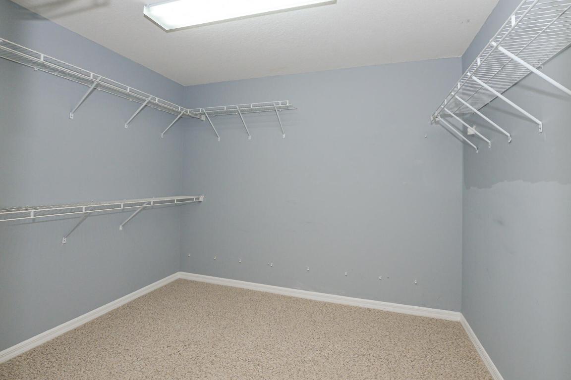 KINGS ISLE - Residential