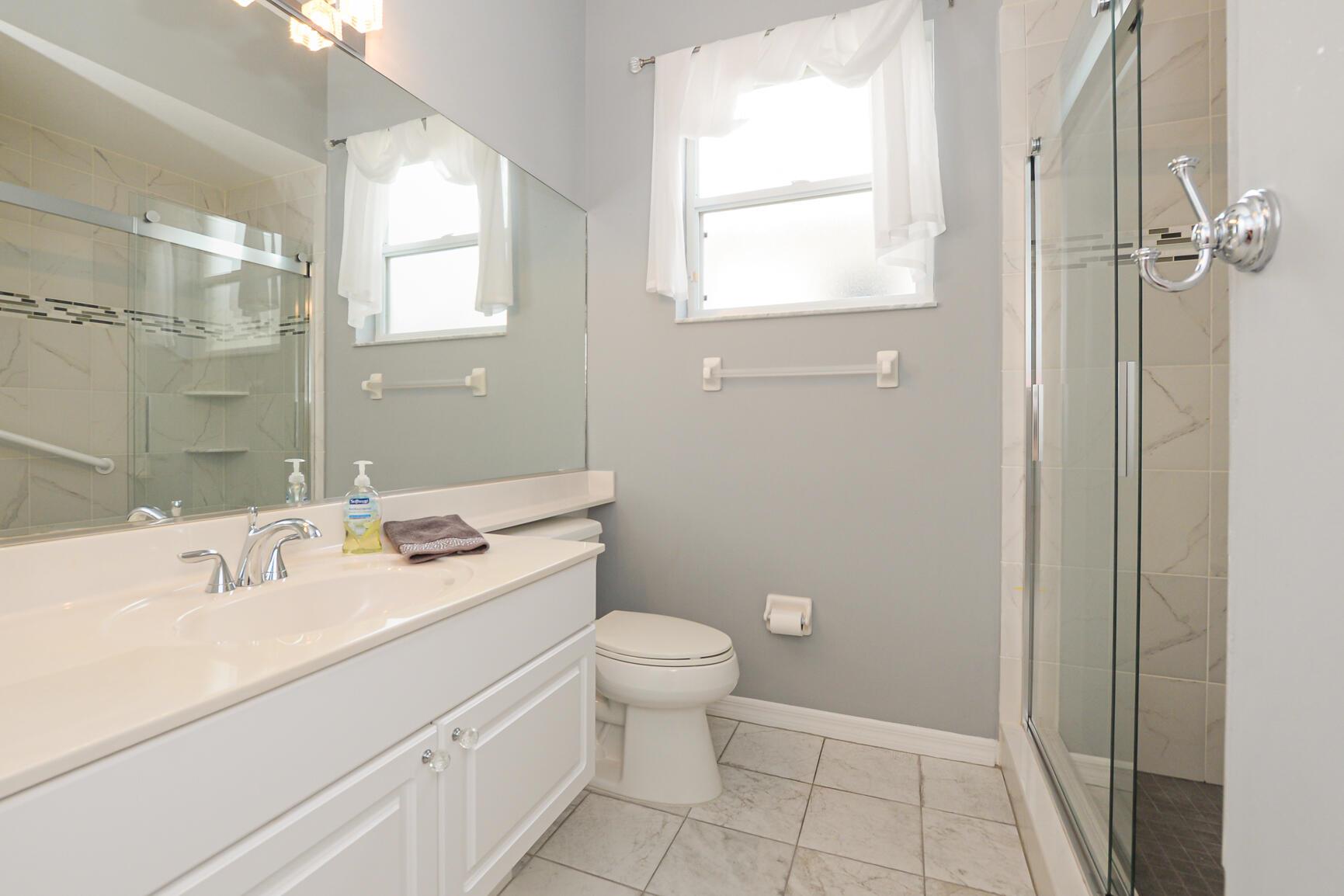 KINGS ISLE - Residential