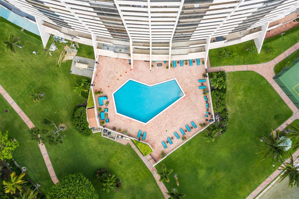 PLACIDO MAR CONDO - Residential Lease