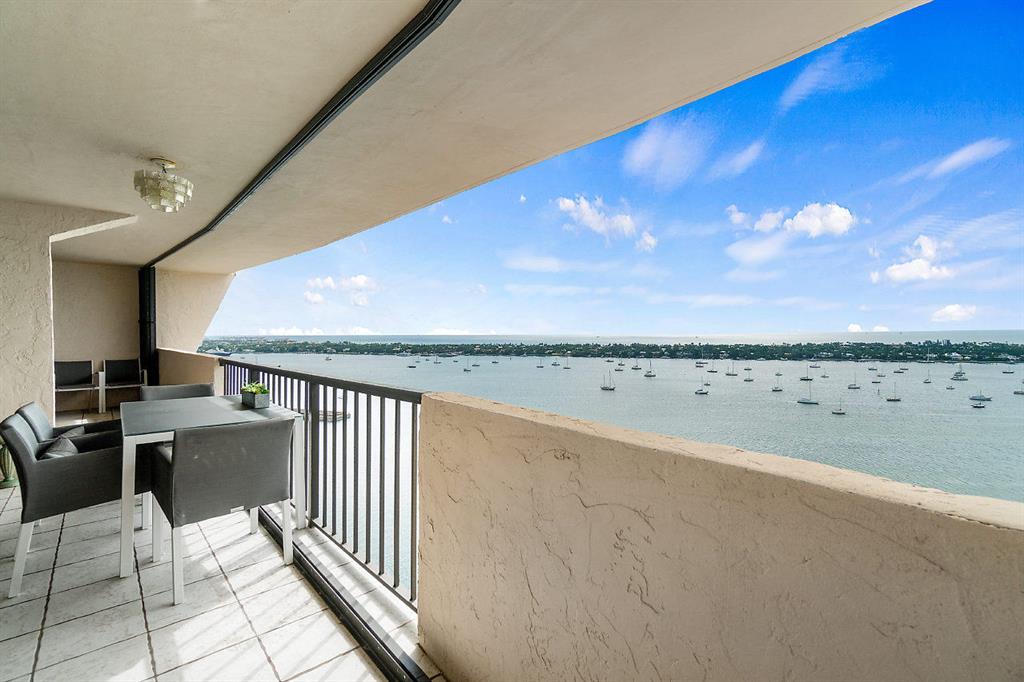 PLACIDO MAR CONDO - Residential Lease