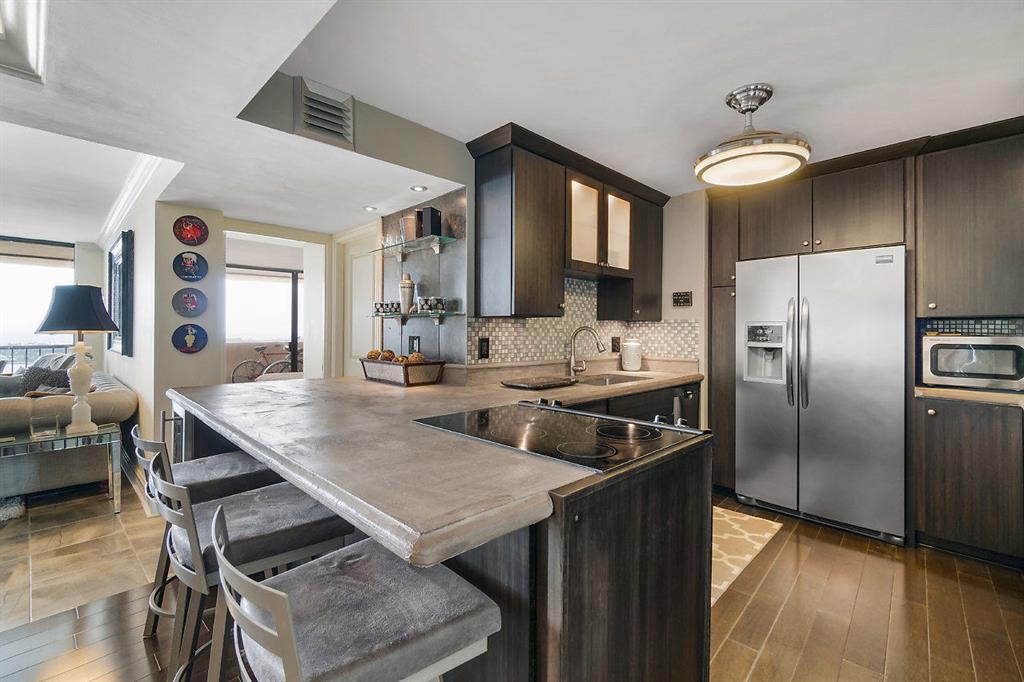 PLACIDO MAR CONDO - Residential Lease