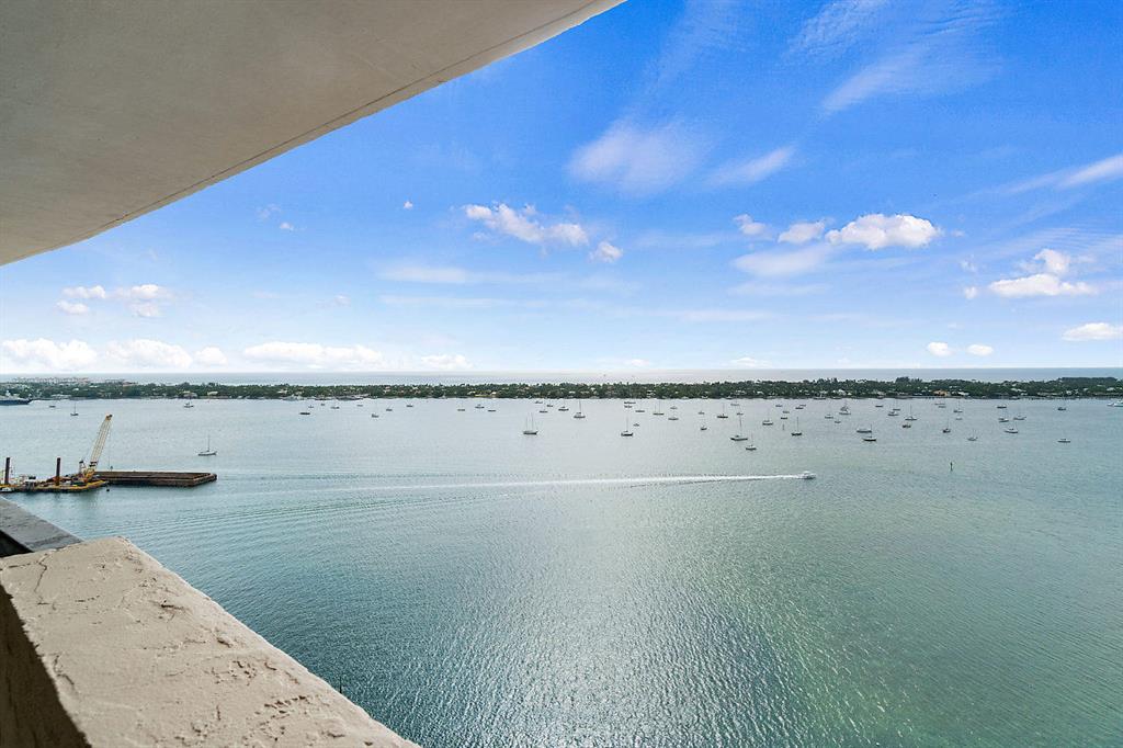 PLACIDO MAR CONDO - Residential Lease