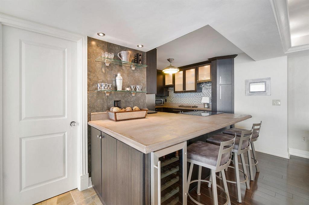 PLACIDO MAR CONDO - Residential Lease