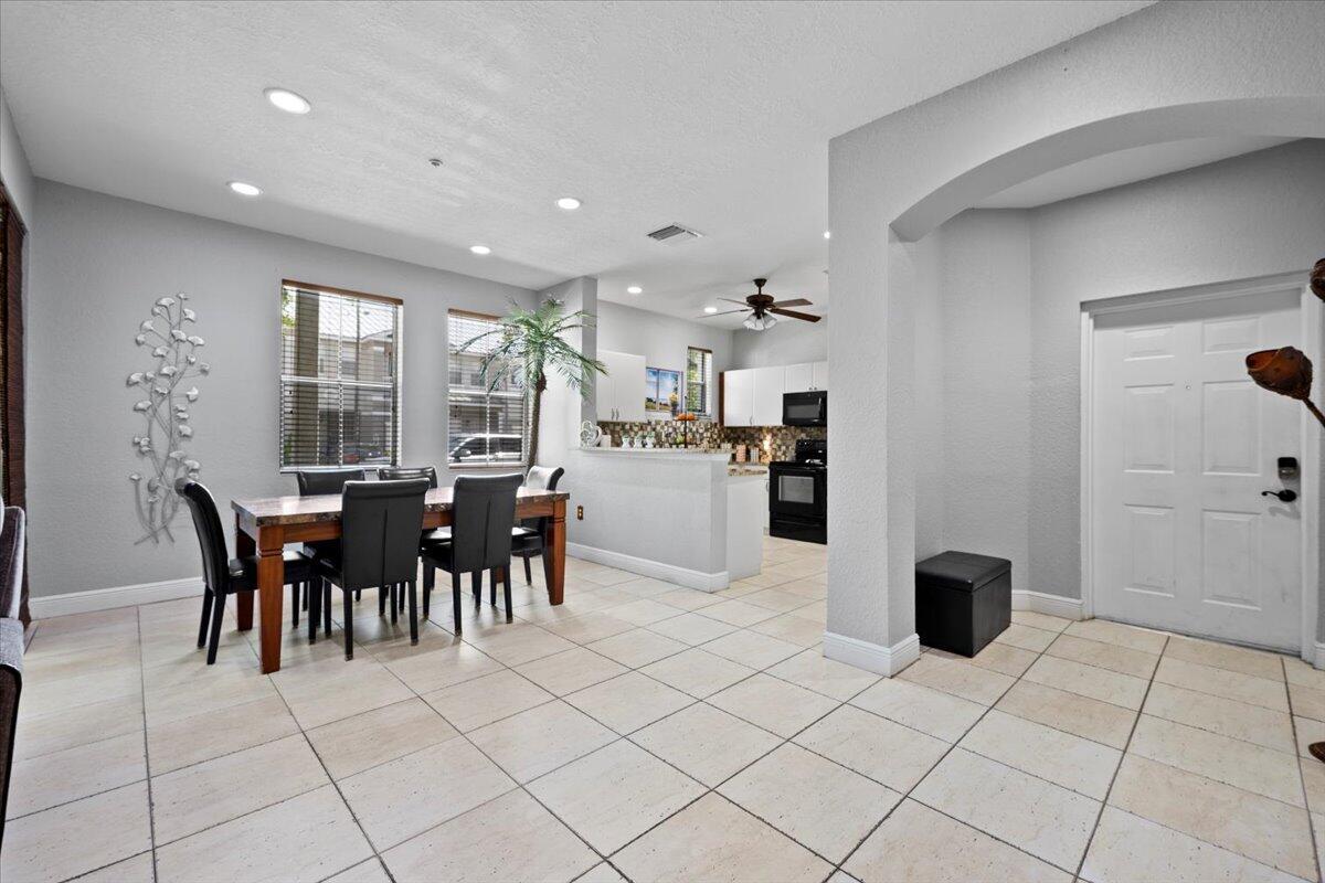 1001 Shoma Drive