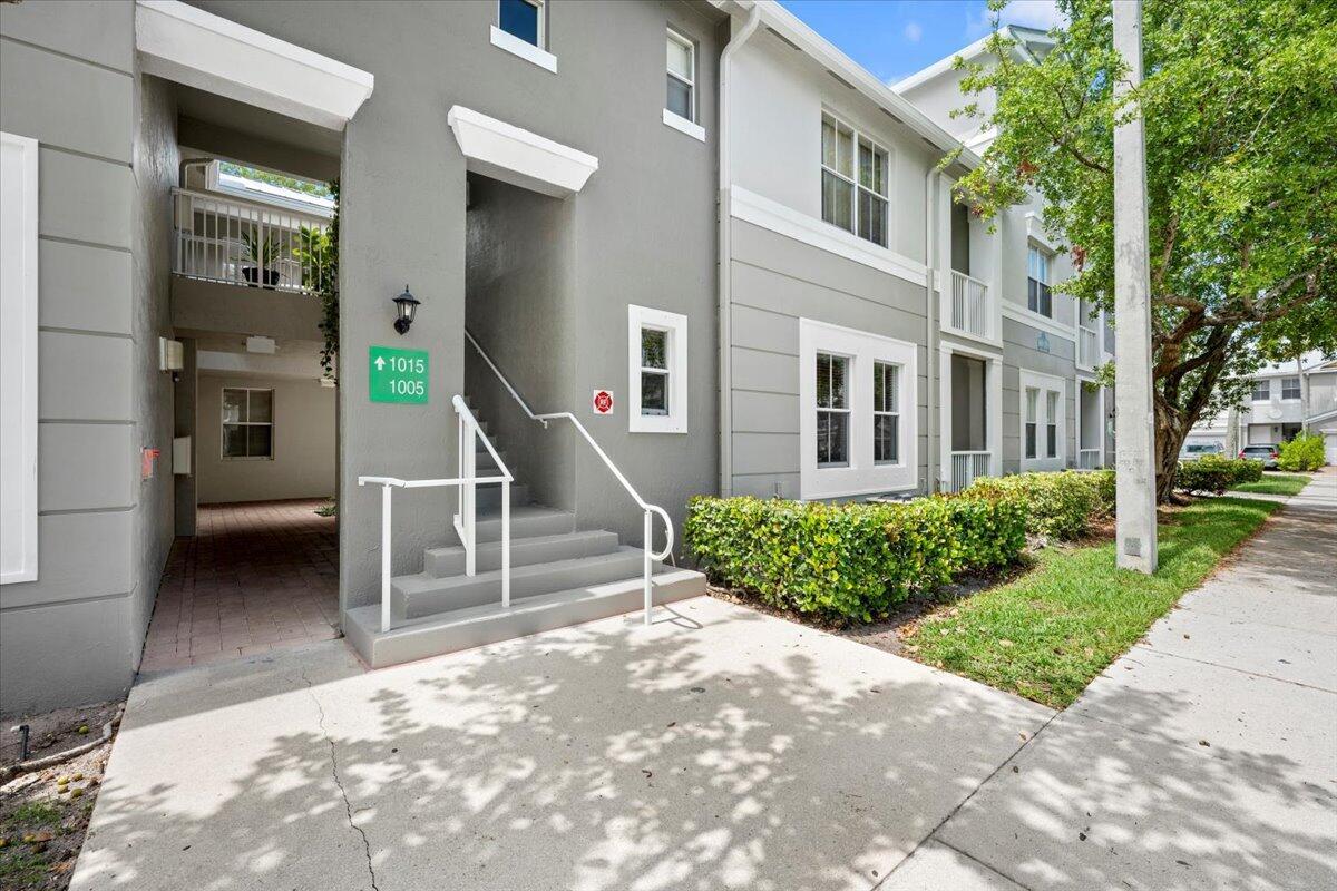 SHOMA COURTYARDS I AT ROY - Residential