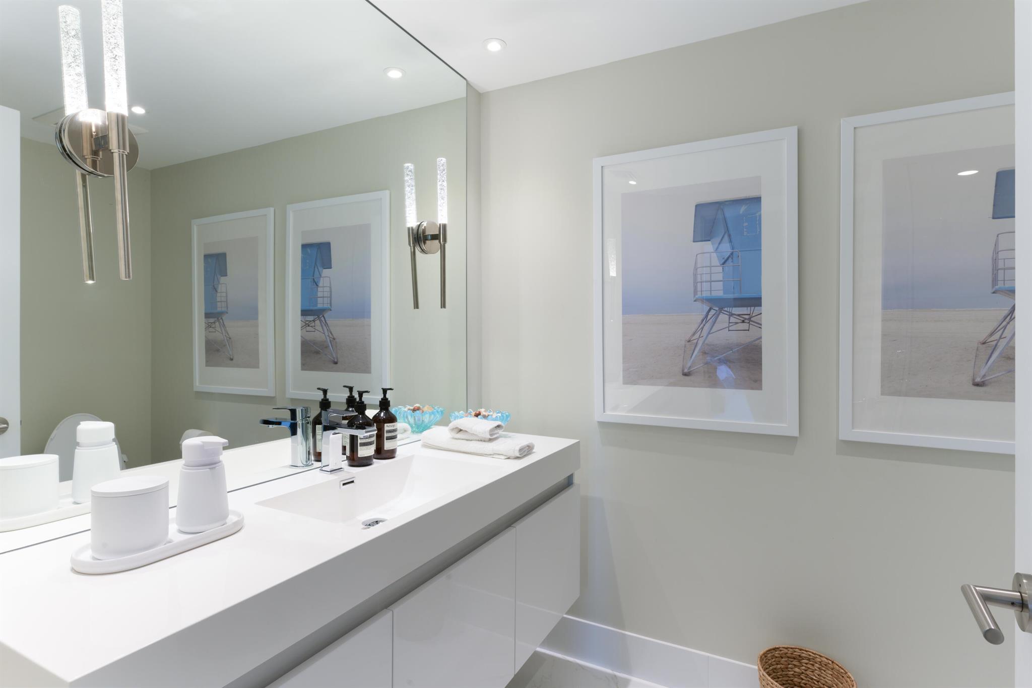 THIRTY ONE TWENTY CONDO - Residential