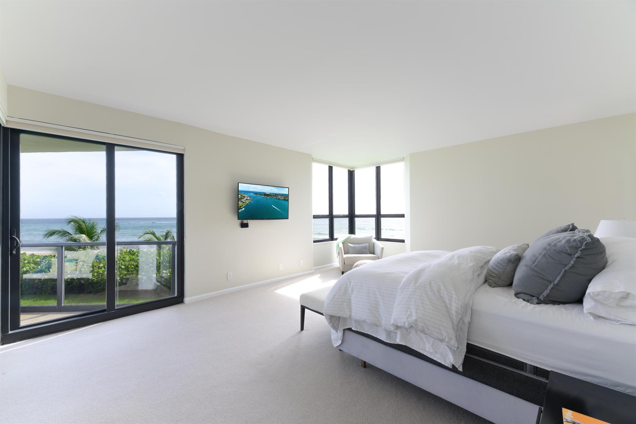 THIRTY ONE TWENTY CONDO - Residential