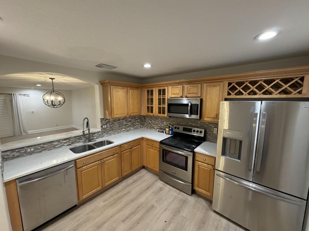 Photo of 1003 Arezzo Circle, Boynton Beach, FL 33436 (MLS # R11013324)