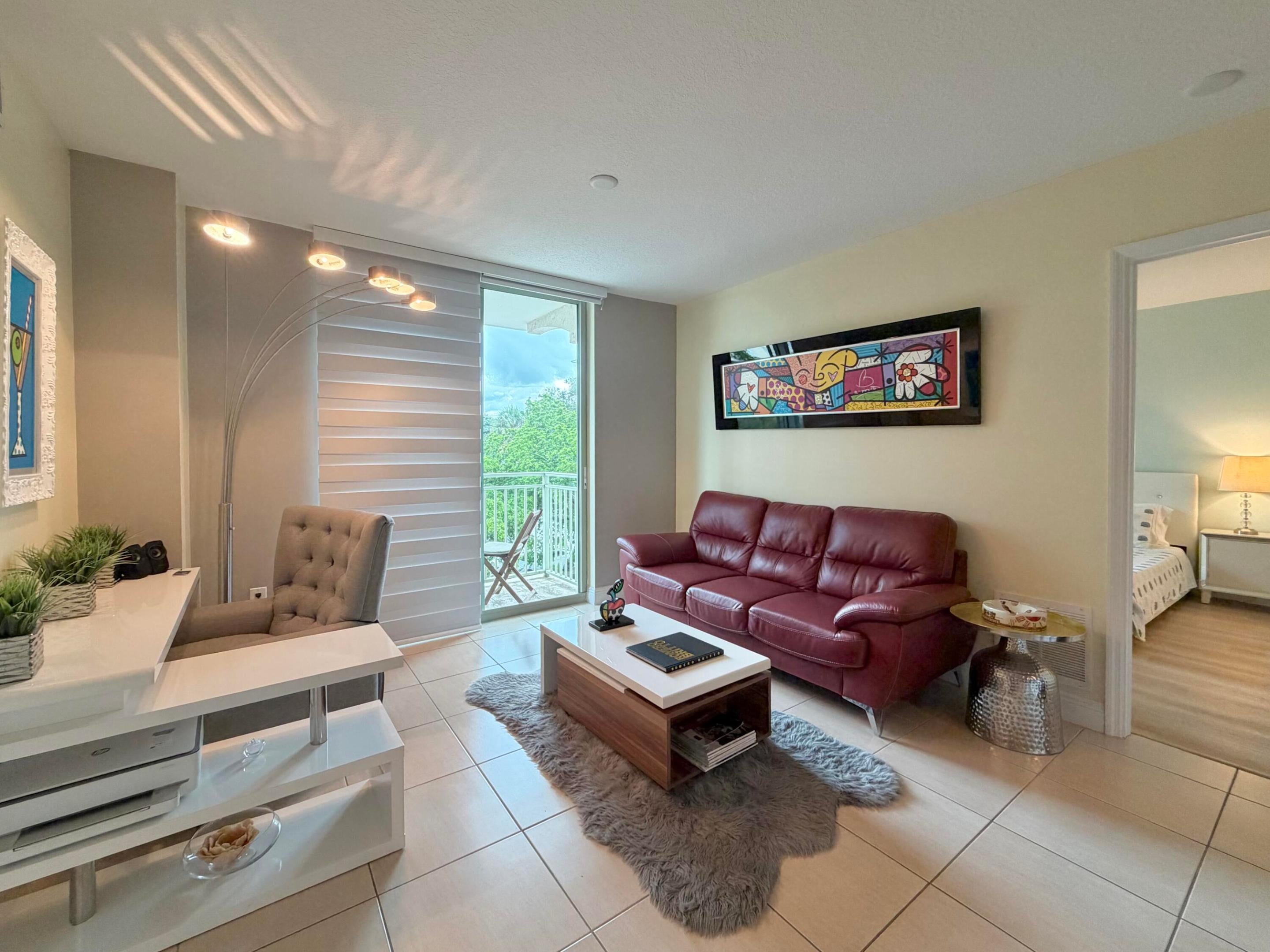 View photos, virtual tours, details... 610 Clematis Street 226