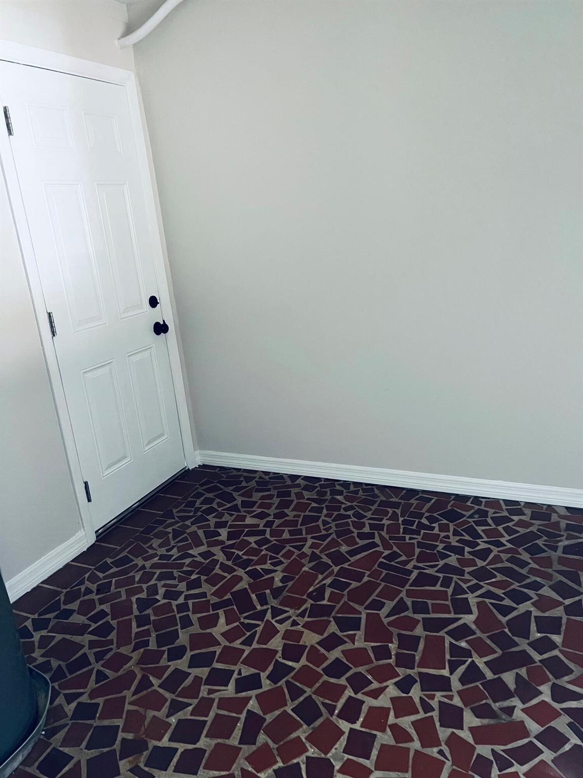 FORT PIERCE SUBDIVISION - Residential Lease