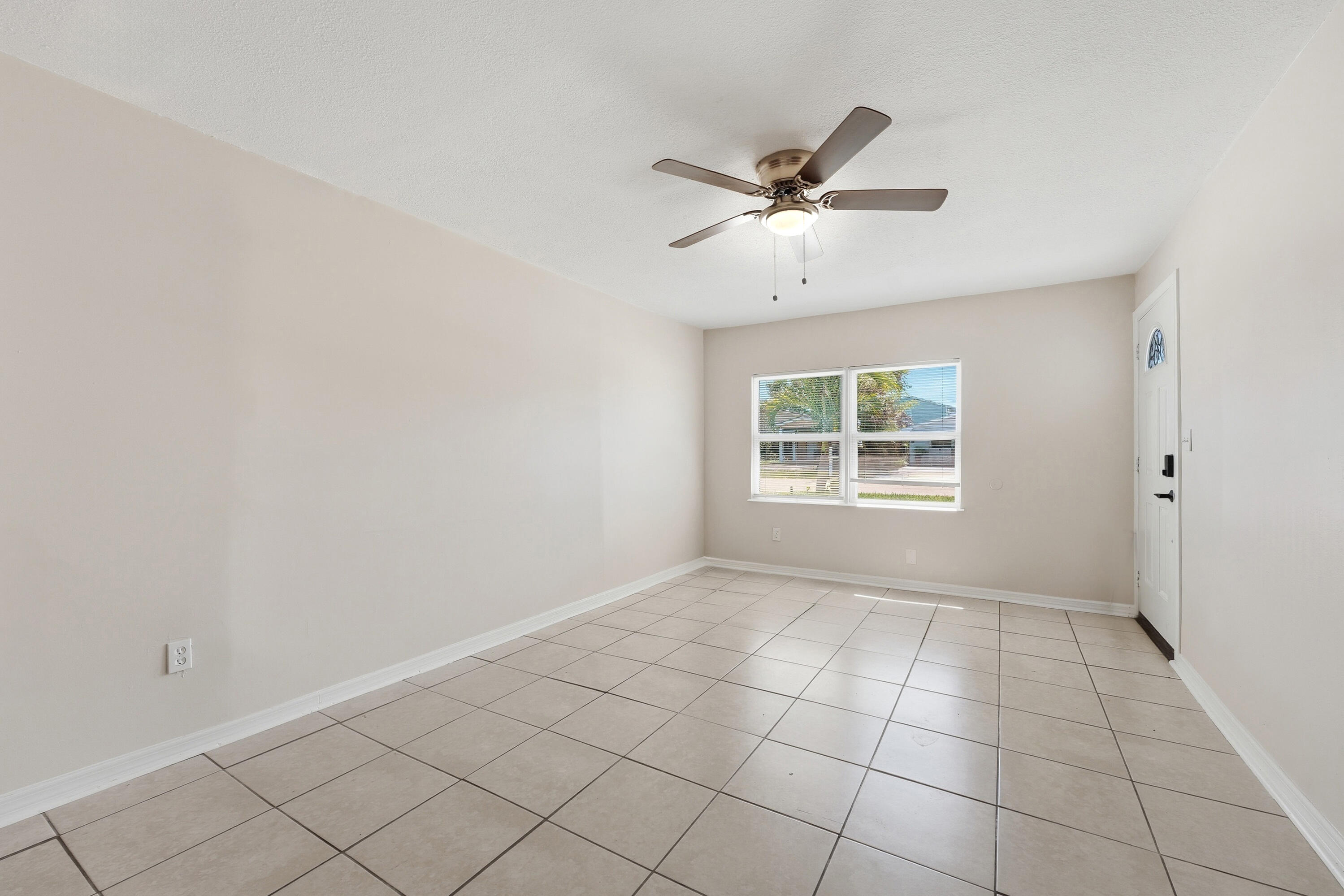 FORT PIERCE SUBDIVISION - Residential Lease