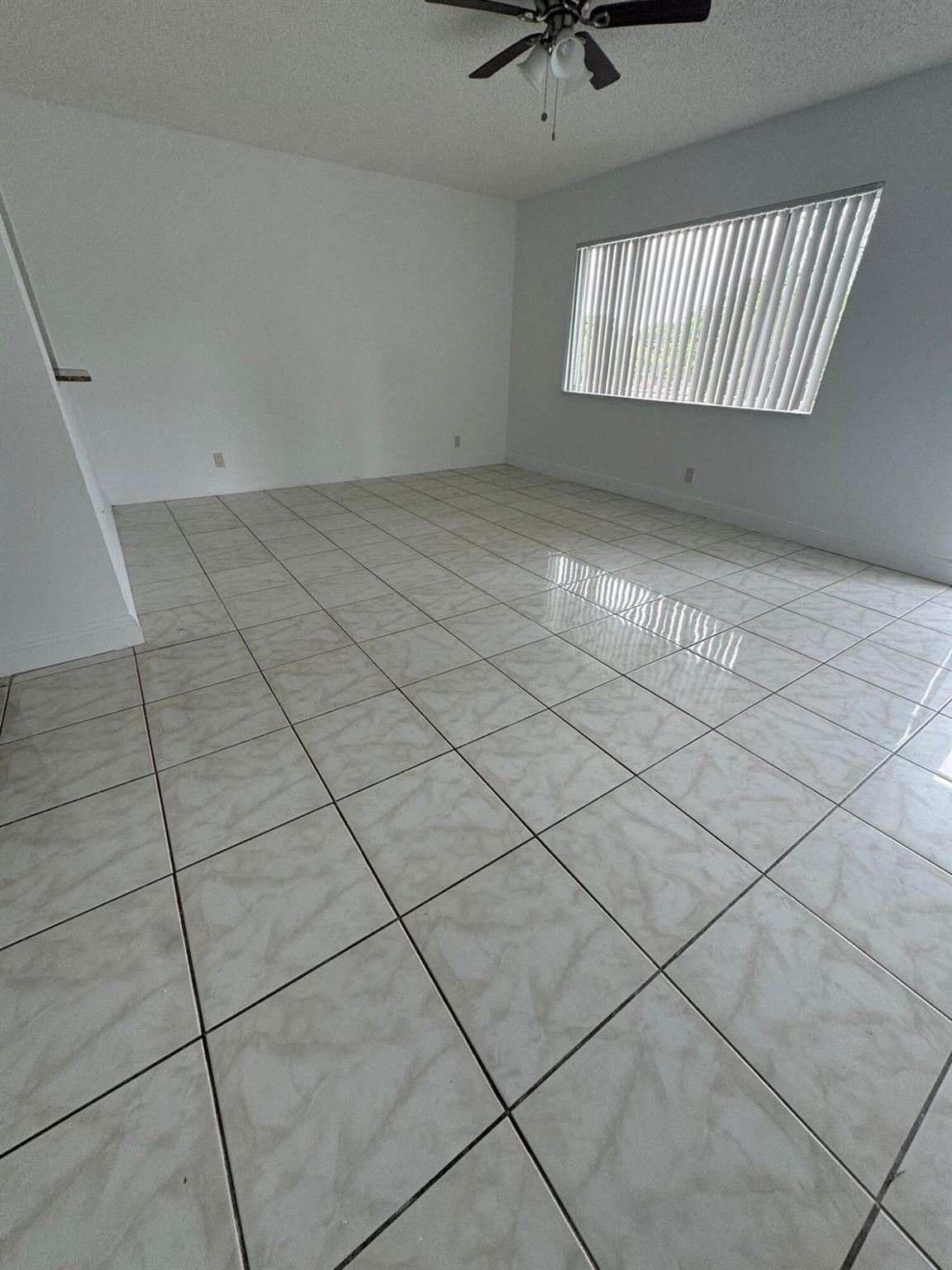 VILLAGE GREEN 4 CONDO - Residential Lease