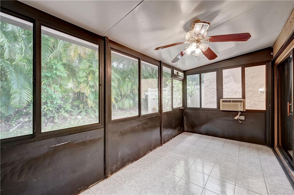 GOLDEN RAINTREE II - Residential