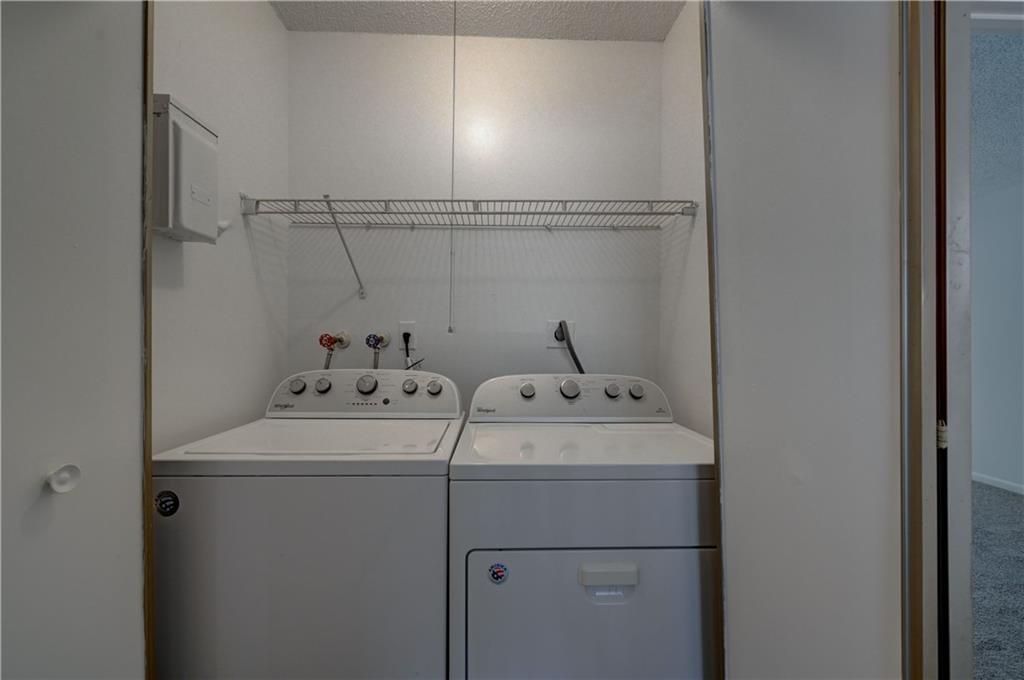 GOLDEN RAINTREE II - Residential