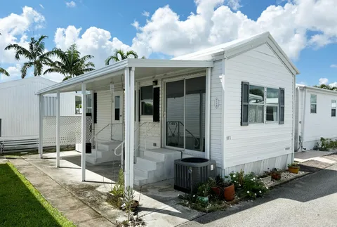 12 Hibiscus Drive Unit H, Briny Breezes, FL MLS: R11027607