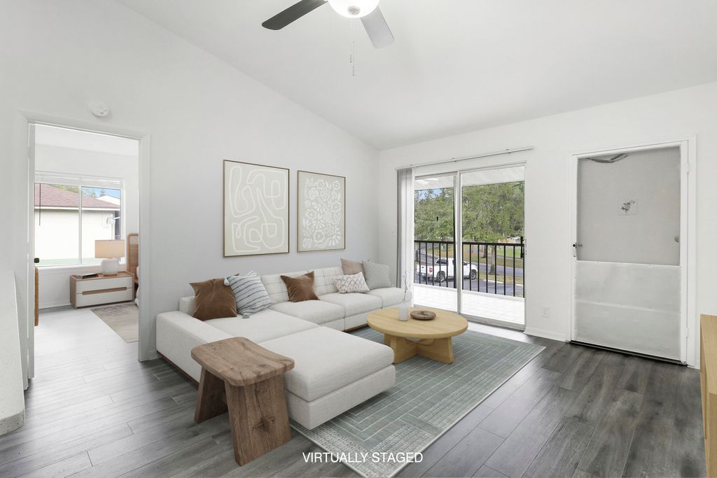 Photo of 6392 Chasewood Drive #F, Jupiter, FL 33458 (MLS # R11151902)