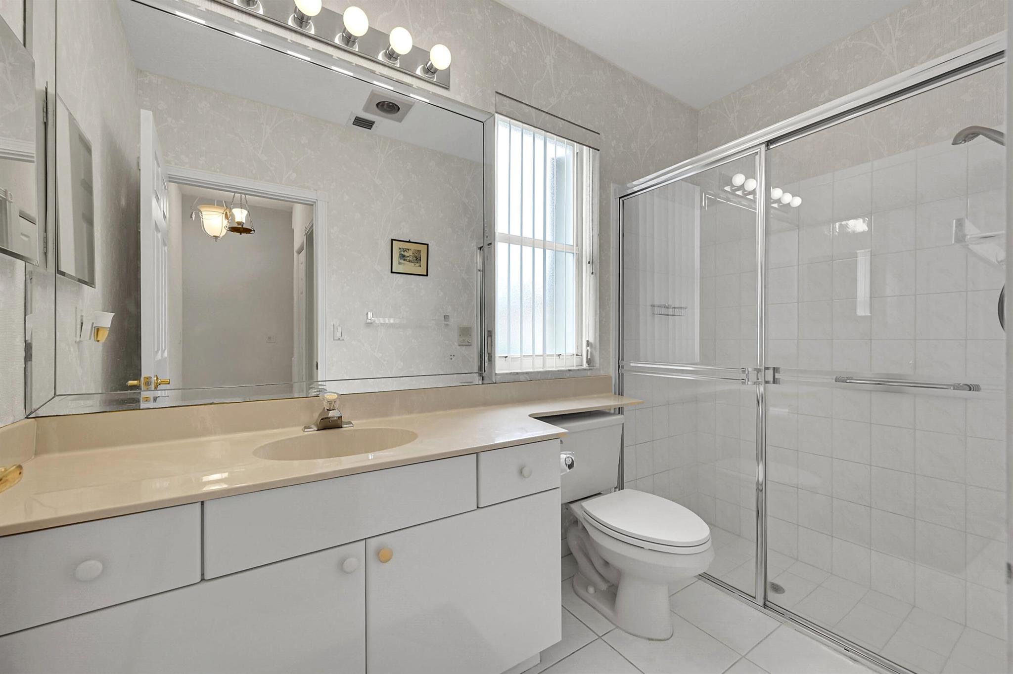 GROVE ISLE - Residential