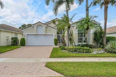 Photo of 10382 Utopia Circle E, Boynton Beach, FL 33437 (MLS # R11134533)