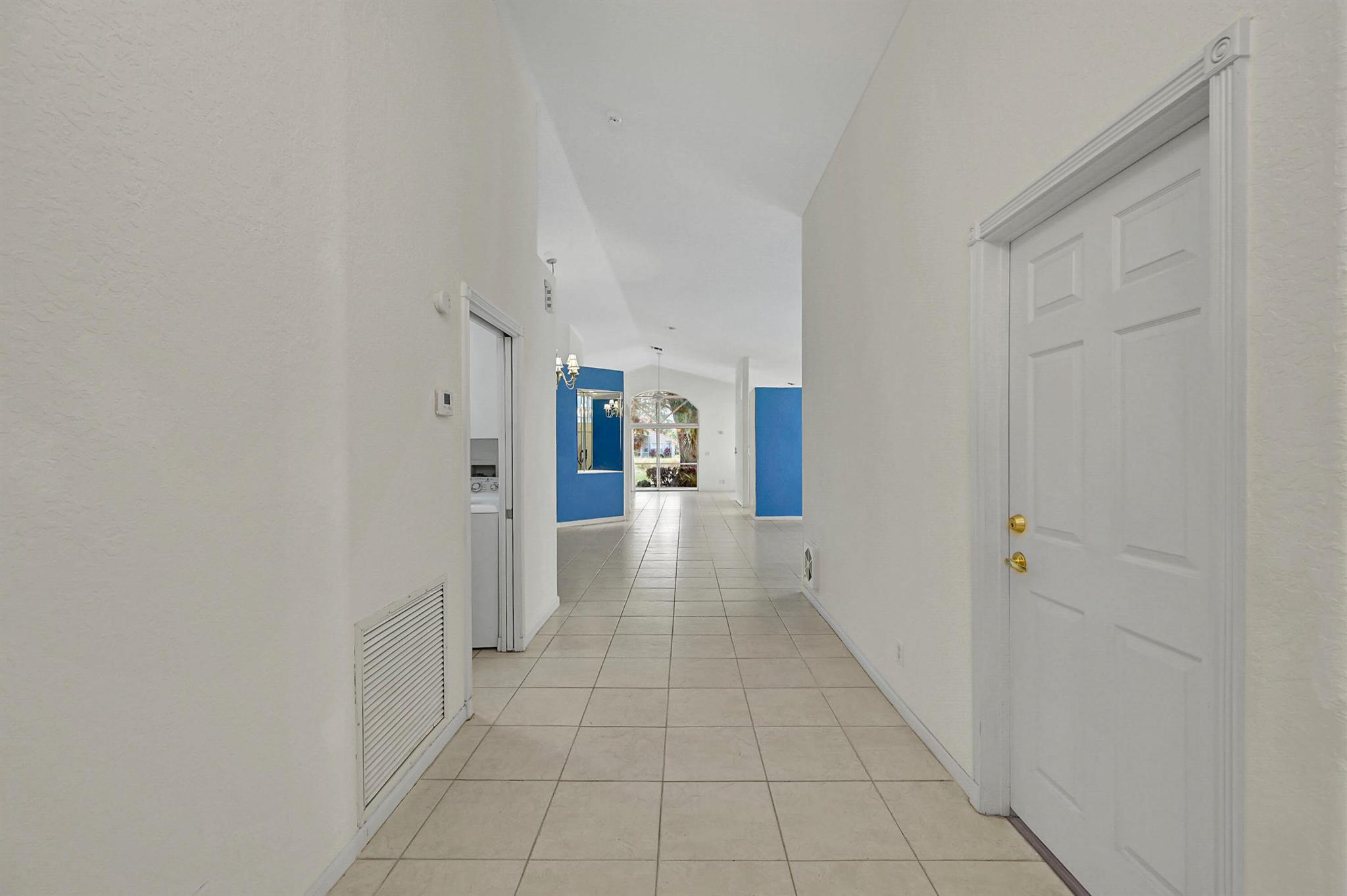 10382 Utopia Circle E, Boynton Beach, FL, 33437/$440,000 2 10382 Utopia Circle E