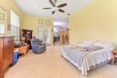 A home in Loxahatchee