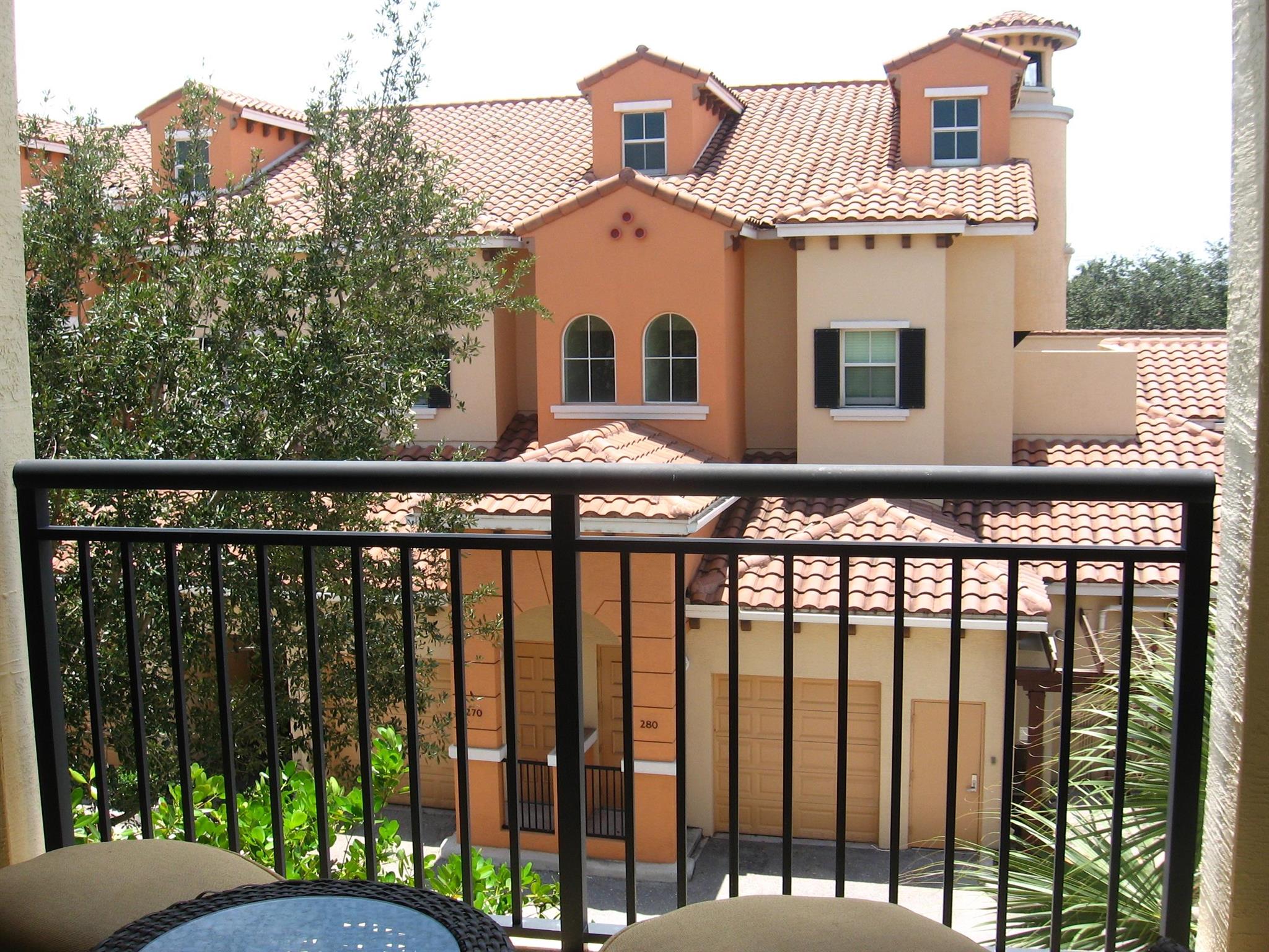 SAN RAPHAEL - Residential Lease