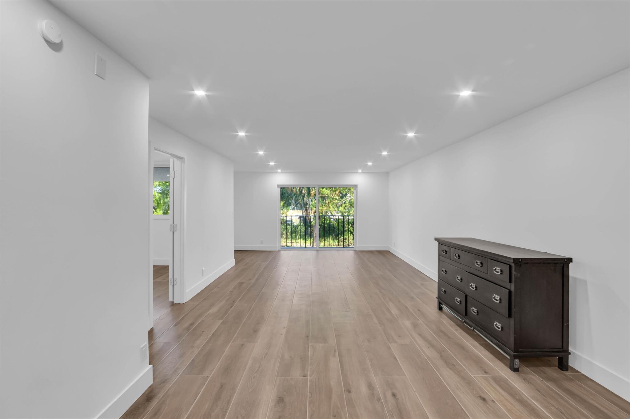 SABAL PINE EAST CONDO - Residential